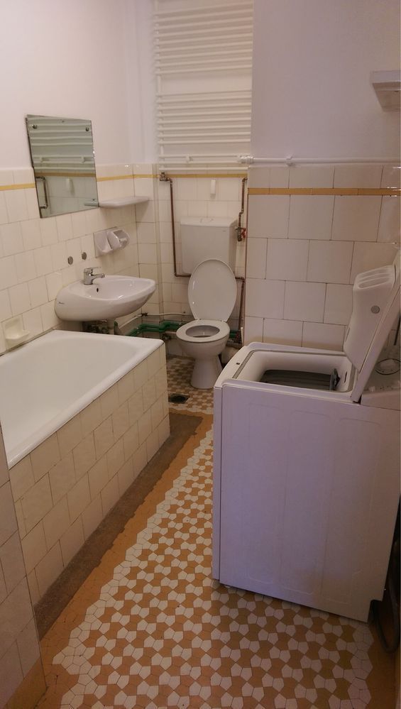 BRASADAS închiriază garsoniera 40mp la etajul 6 Piata Romana. - Poză 3