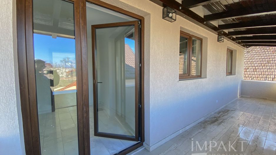 Va propunem spre inchiriere un spatiu pentru birou in Gheorgheni. - Poză 11