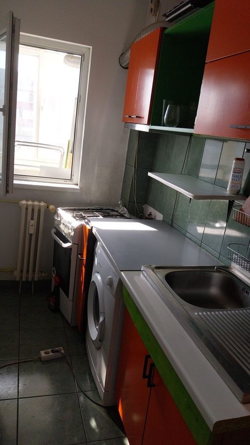 TURDA - DOMENII - PIATA UNU MAI - Poză 3