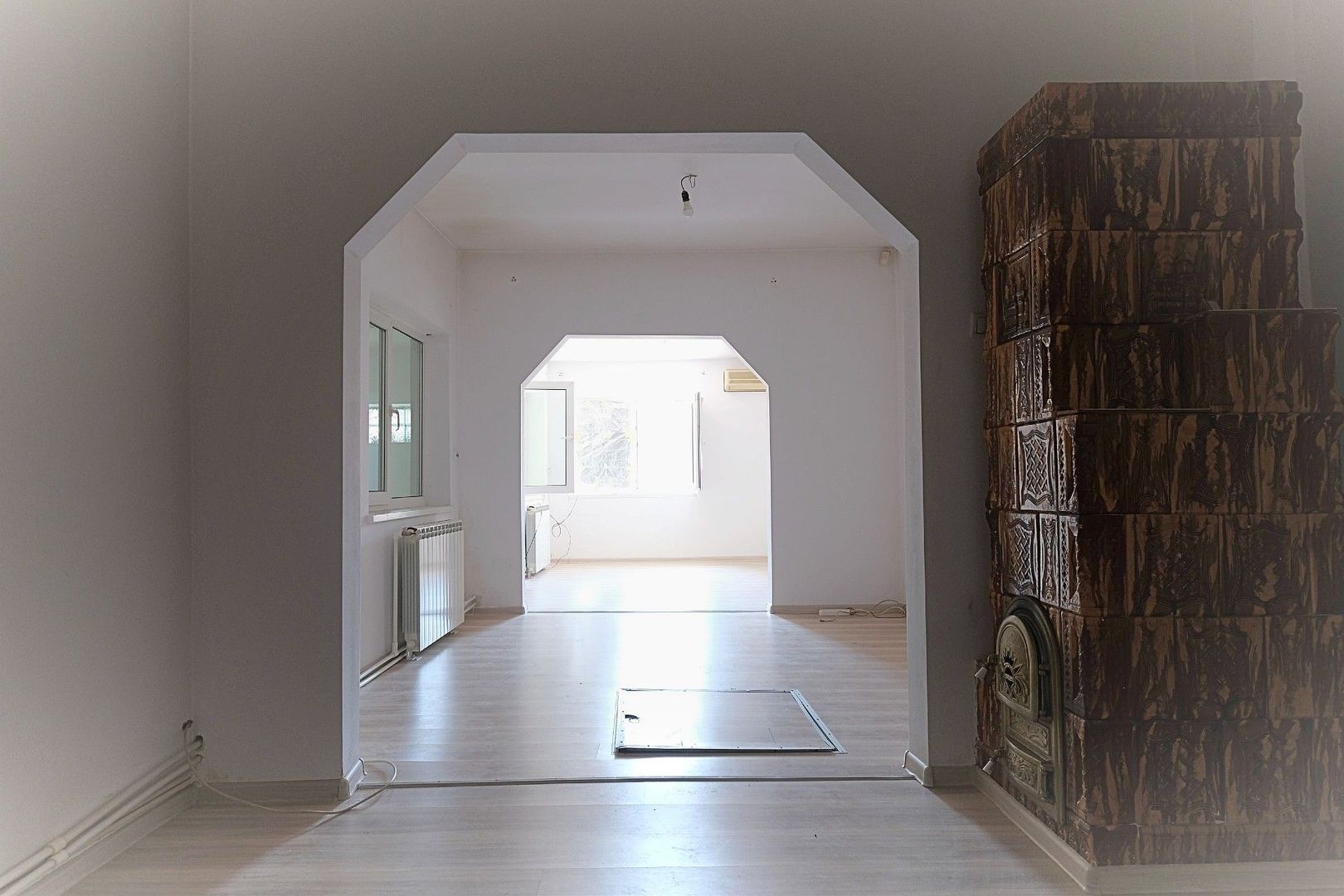 LACUL TEI - Tei Toboc, imobil teren 200 mp. plus casa din caramida - Poză 11