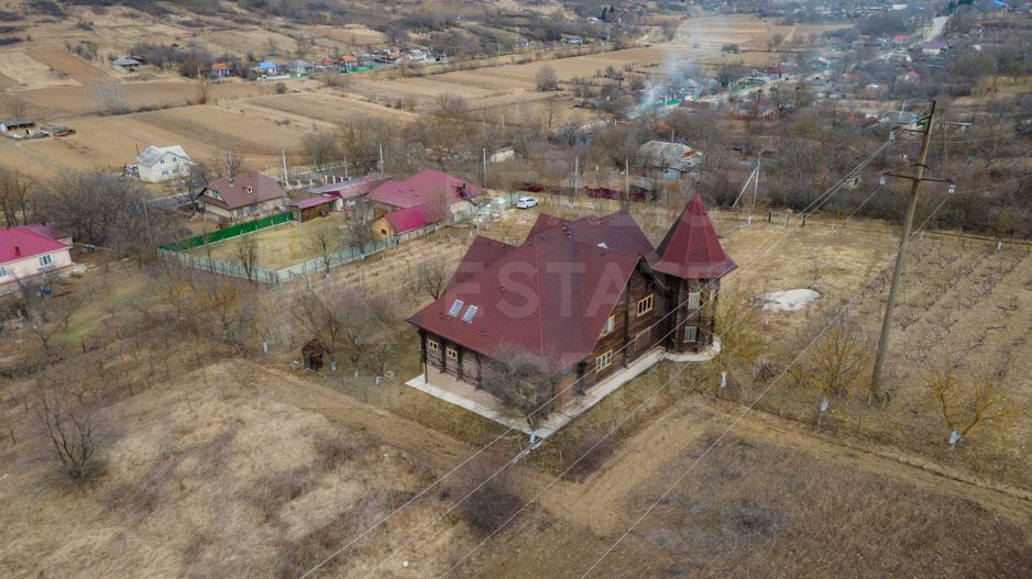 Vânzare, casă, 9 camere, satul Mîndra, r-nul Călărași. - Poză 2