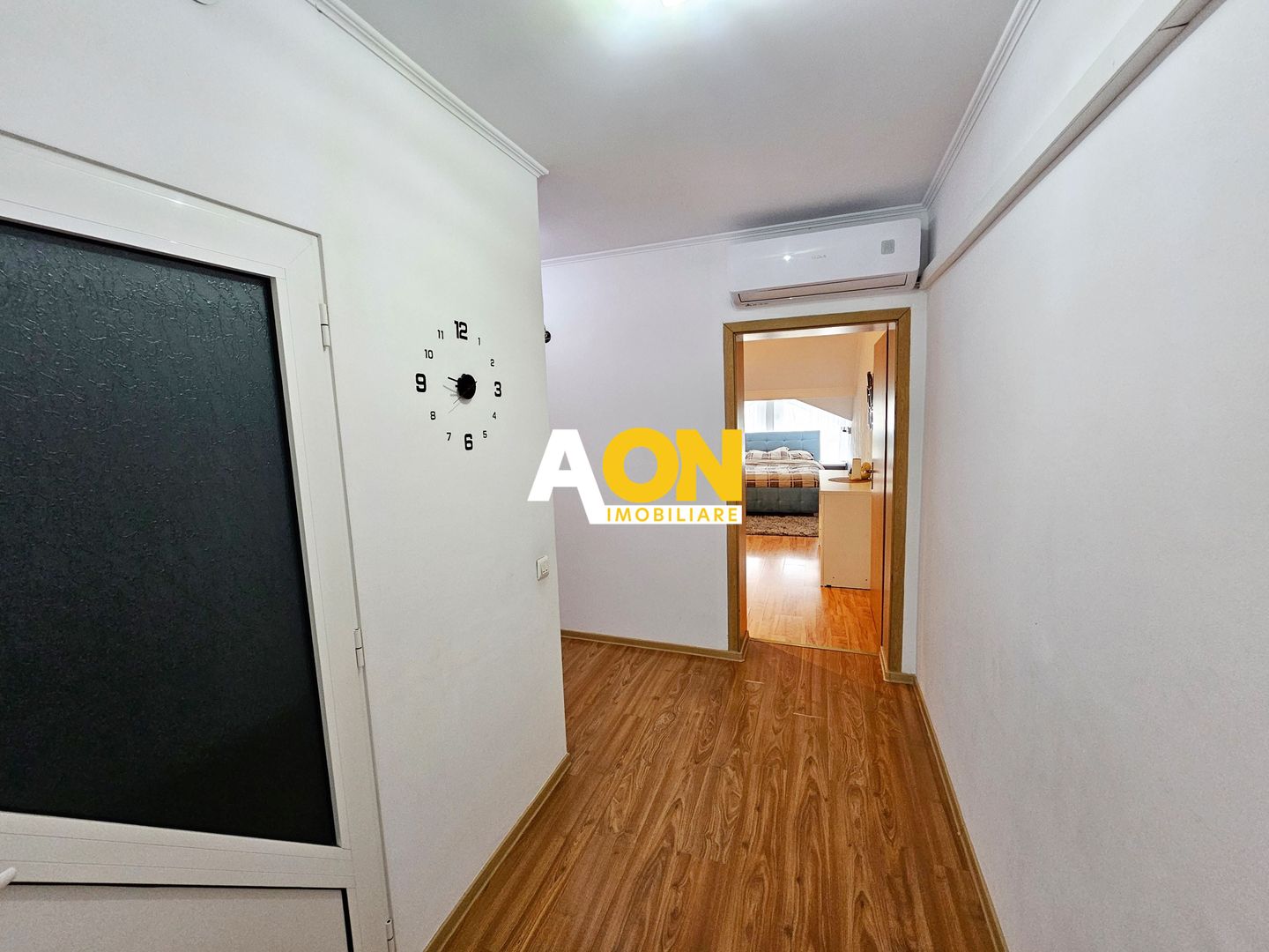 Apartament 3 camere, cu scara interioara, et.2, zona Kaufland Cetate - Poză 5