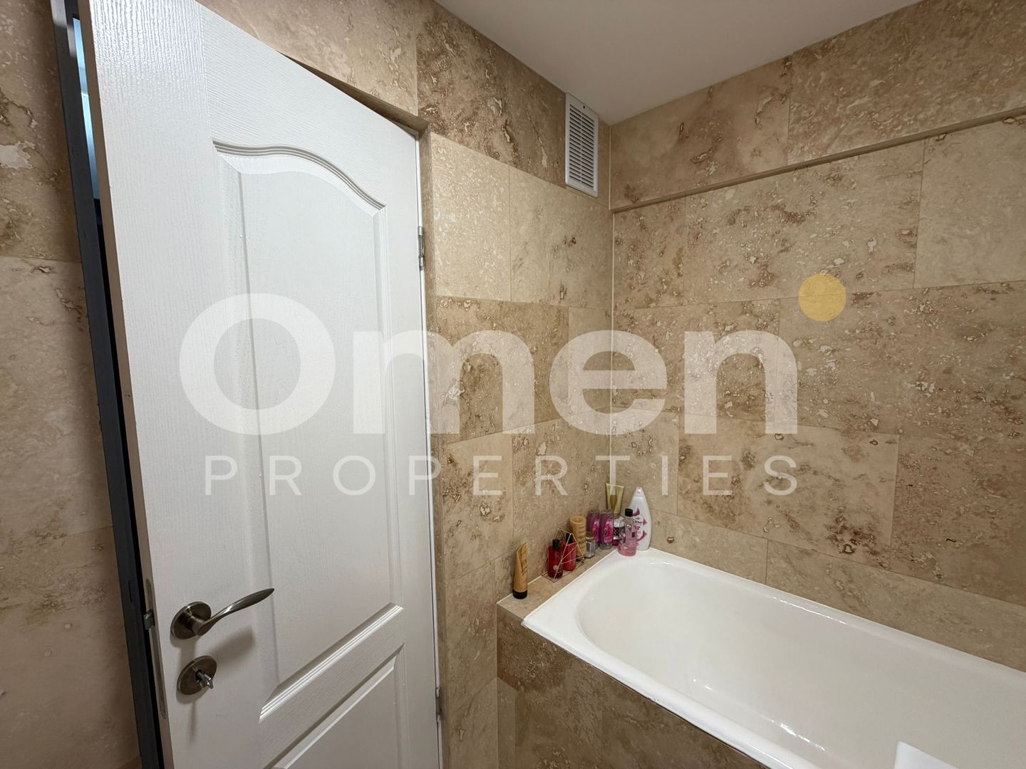 Garsoniera spatioasa, etaj intermediar, zona Garii - Poză 6