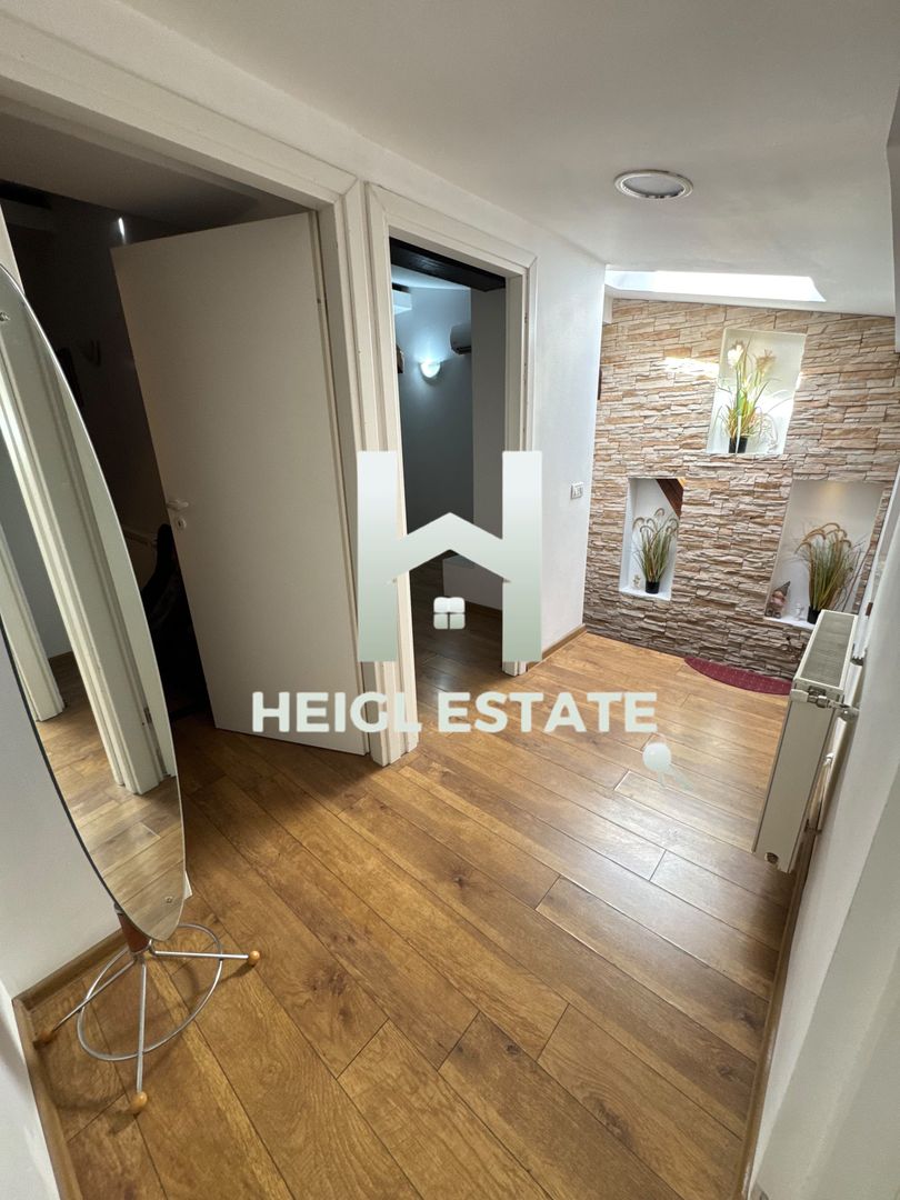 Apartament cu 3 camere in Piata Unirii - Poză 12