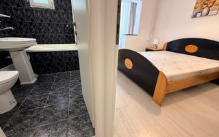 2 dormitoare + 2 bai| apartament spatios 70mp| renovat| Bloc izolat termic| - Poză 9