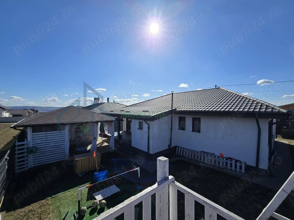 Casa de vanzare plan parter - Poză 1