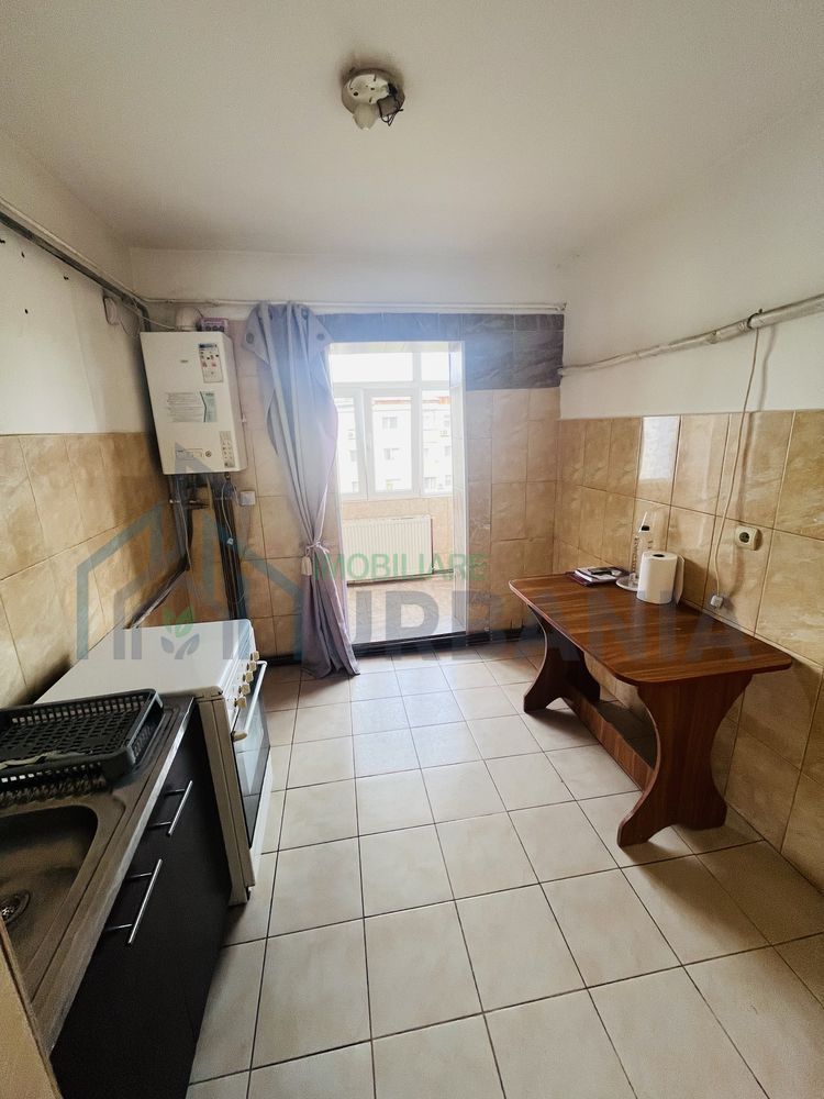 Apartament 3 camere decomandat, Alexandru cel Bun, Iași - 107.000 EUR - Poză 2