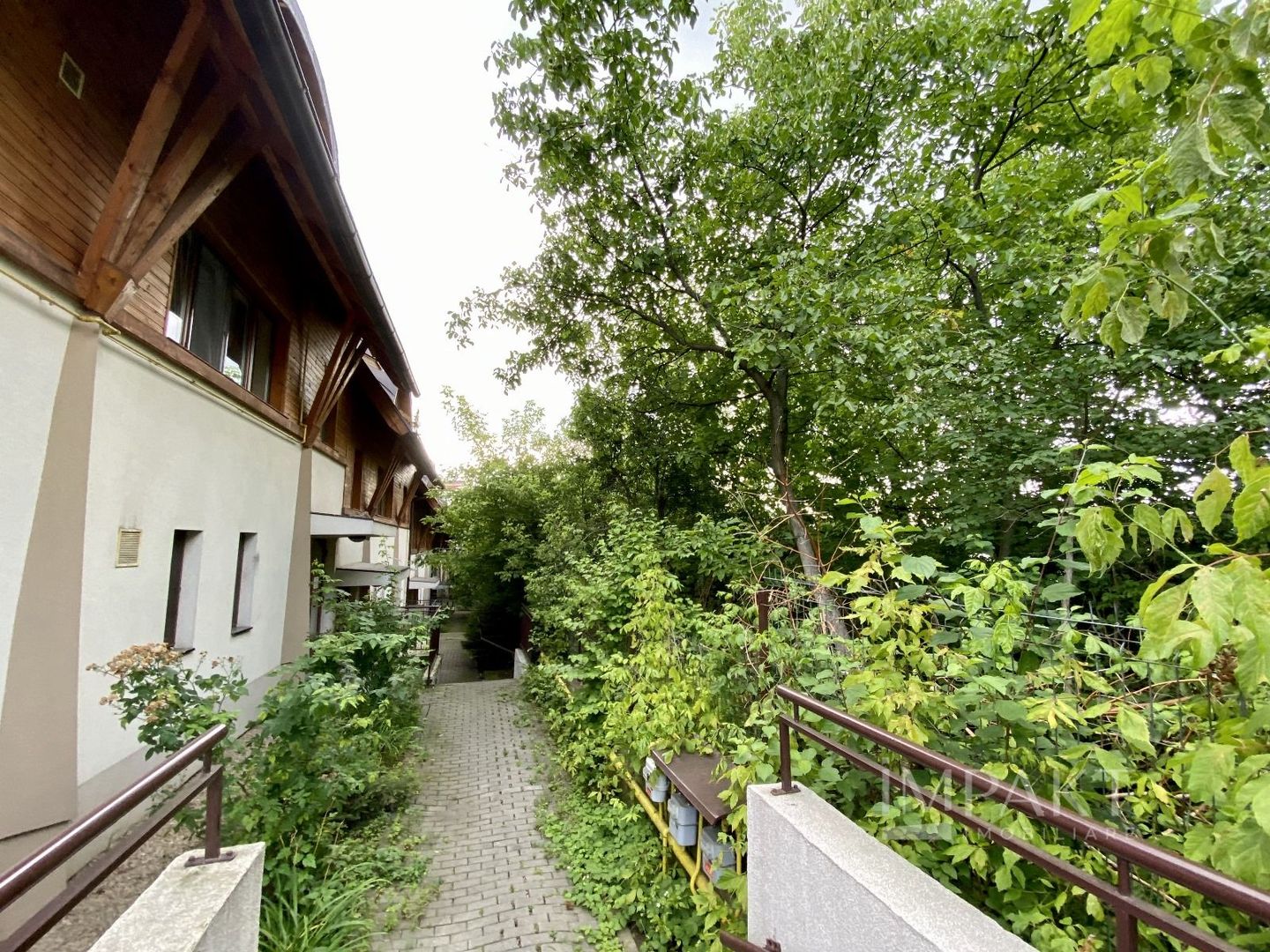 Apartament in vila pe 2 etaje, 175 mp, cartierul Andrei Muresanu/ Parcul Engels - Poză 22