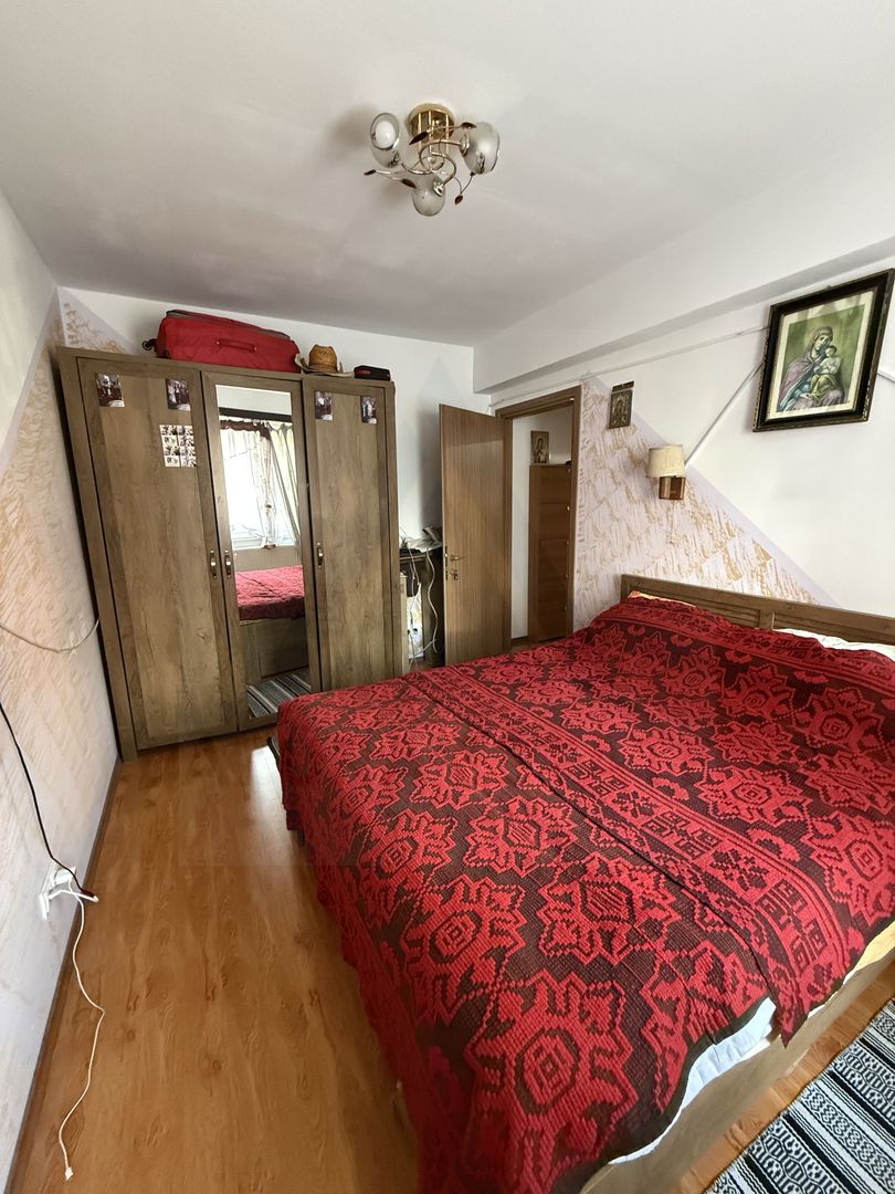 Apartament 3 camere 2 băi debara și parcare subterană în zona Terezian - Poză 6