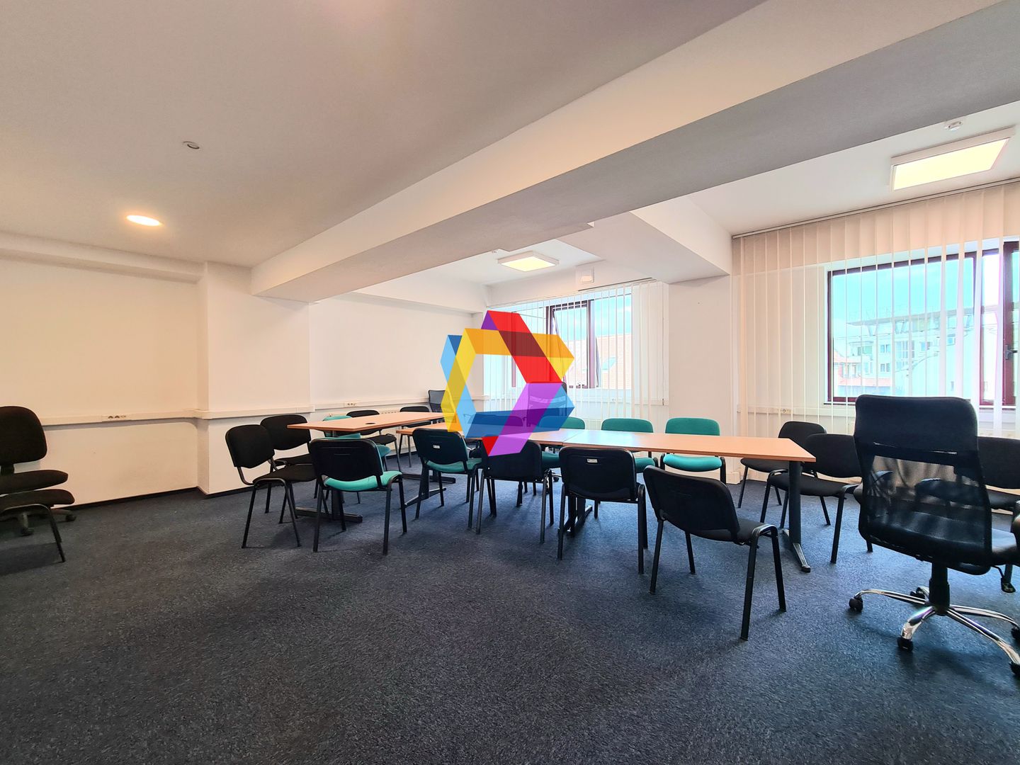 Spatiu birouri de închiriat Brasov - 55 mp # plus-imo.ro - Poză 1