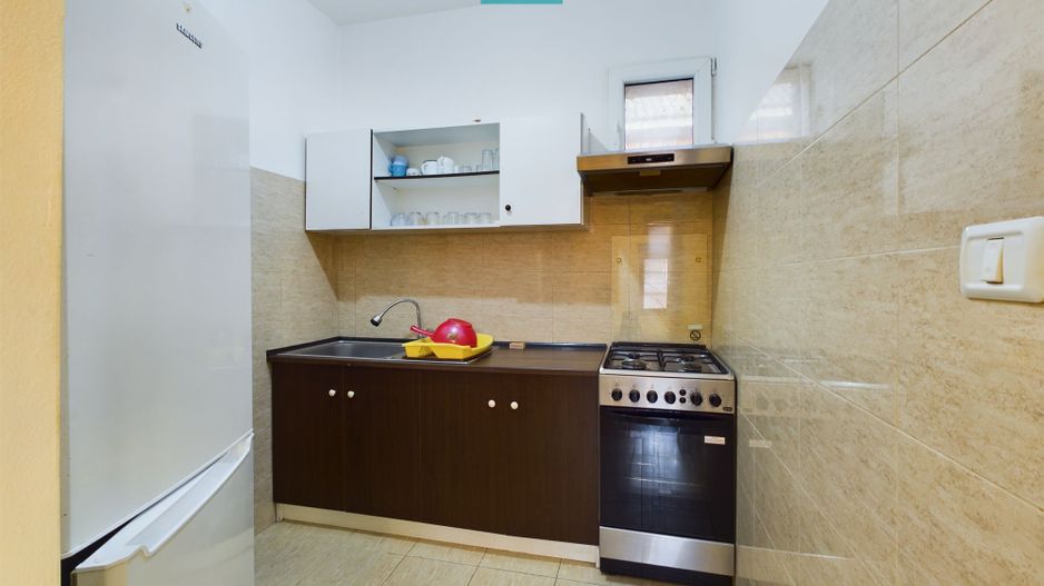 Casă cu 5 camere în Vladimirescu - Poză 9