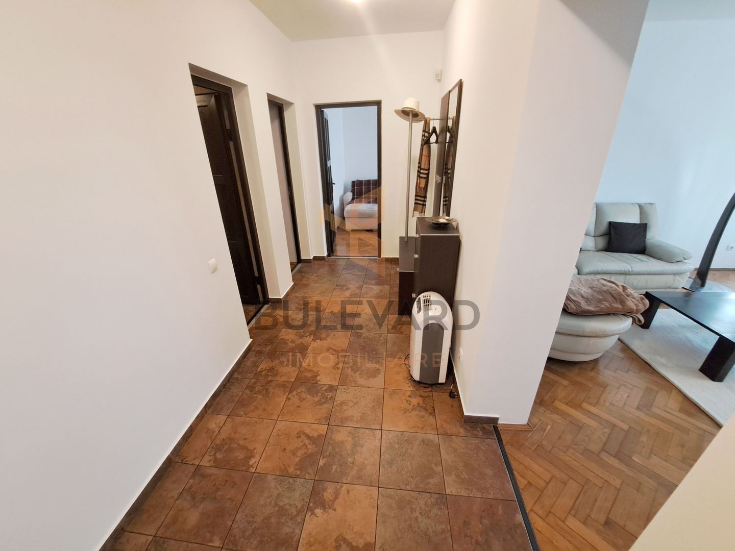 Comision 0. Apartament 90 mp + garaj cu CF in zona Plopilor vechi - Poză 17