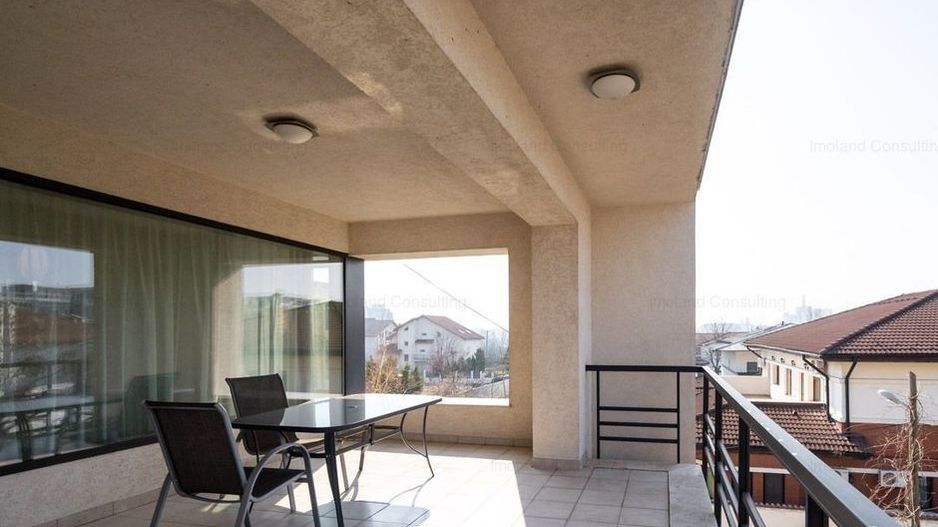 Apartament 3 camere de închiriat spațios proaspăt renovat - Poză 14