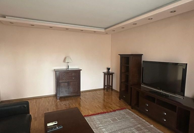 Apartament spațios 2 camere, vedere Delea Nouă – Theodor Speranția - Poză 3