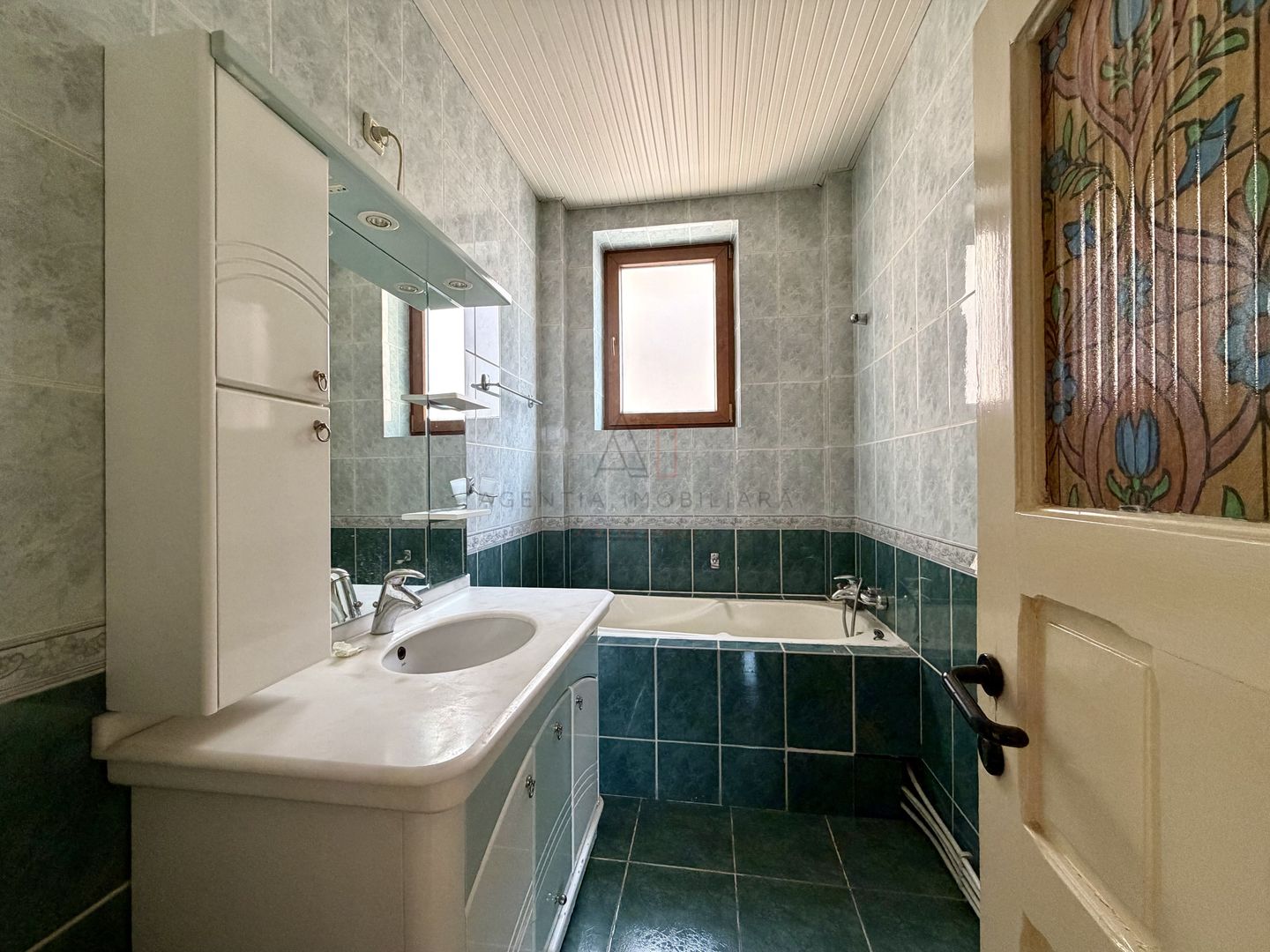 Apartament 3 Camere | Vila Interbelica | Comision 0| - Poză 13