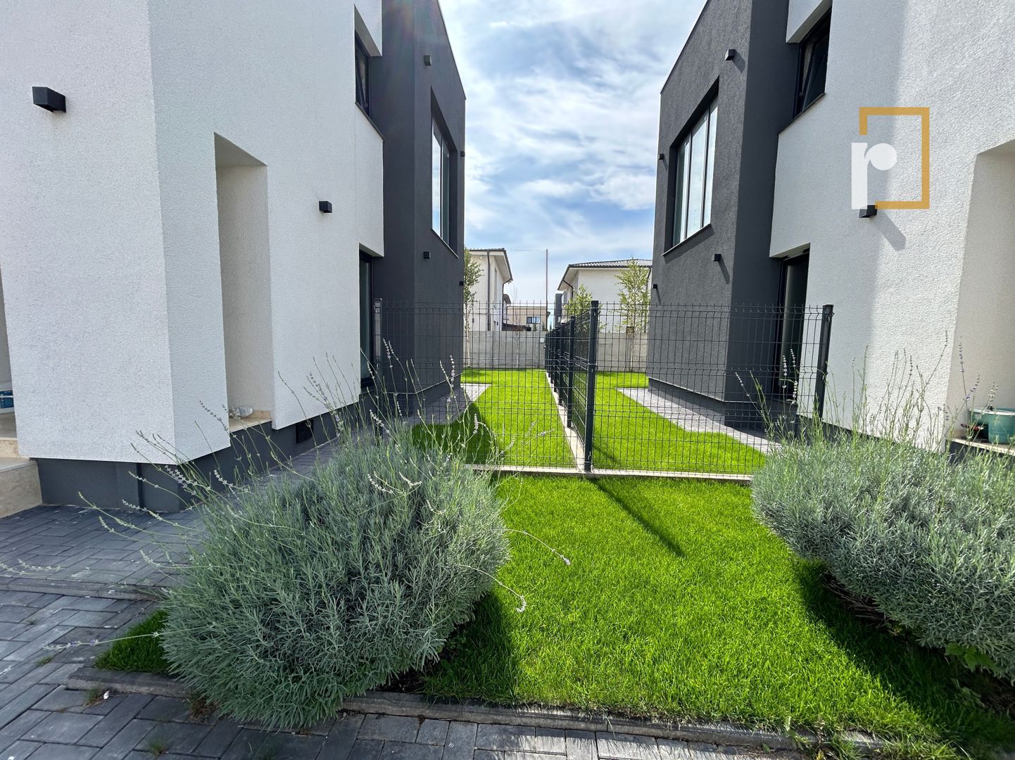 Vila individuala 4 camere | Tunari - Poză 10