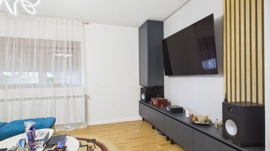 Casă individuală elegantă în Moșnița Nouă - Poză 3