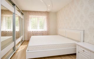 Chirie, apartament, 3 camere + living, str. Pușkin, Centru - Poză 9