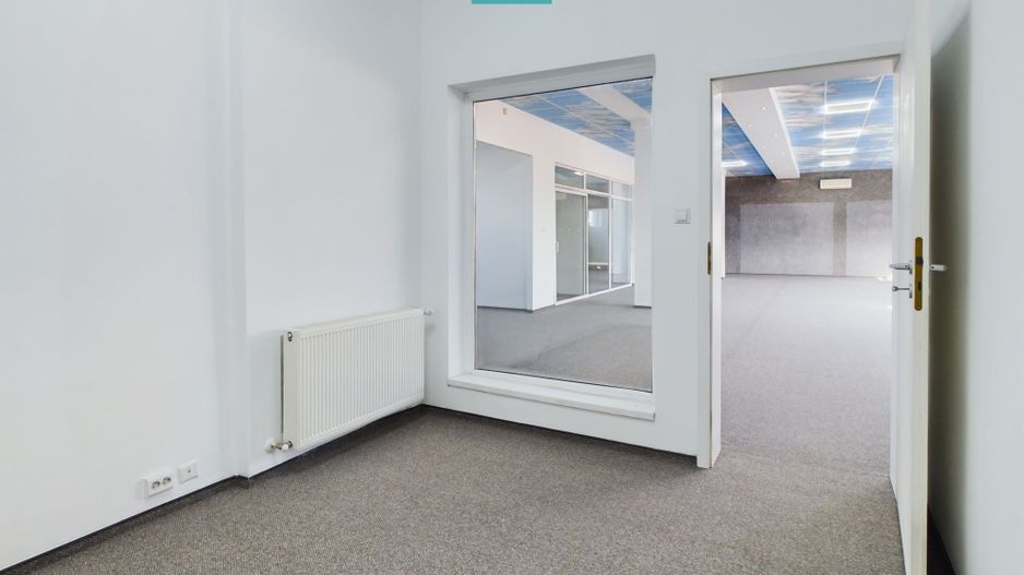 Spațiu de birouri de 500 mp zona UTA - Poză 11