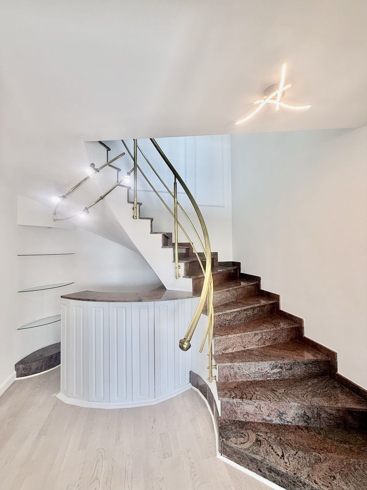 Închiriere Duplex lux 4 camere Unirii, 127mp, terasǎ, vedere Casa Poporului - Poză 1