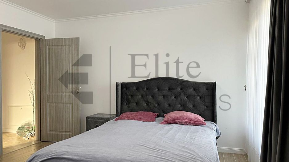 Casa cu 3 camere și teren 560 mp in Cartierul Episcopia din Oradea - Poză 9