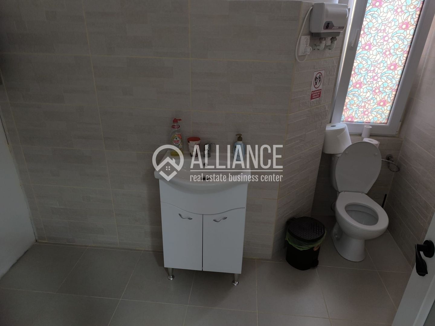 CENTRU HOTEL GRAND(COD03)- Cladire de birouri emblematica ! - Poză 5