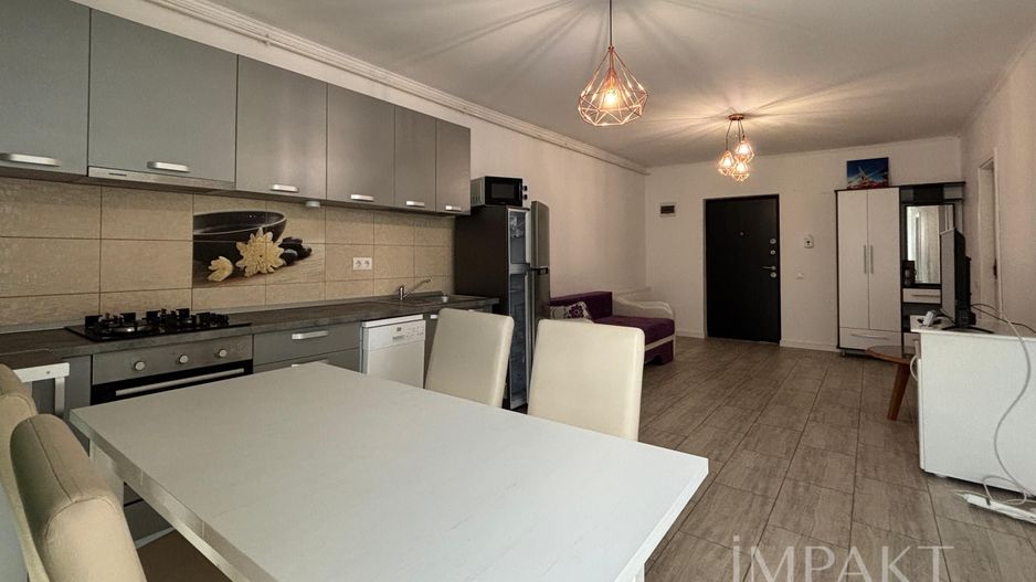 Inchiriere apartament in bloc nou, etaj intermediar + parcare - Poză 1