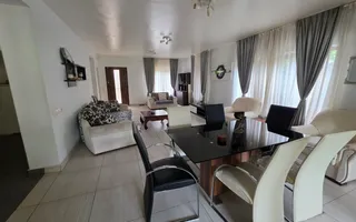 Domeniu privat în Corbeanca – 2 vile, 3.278 mp teren, piscină - Poză 11