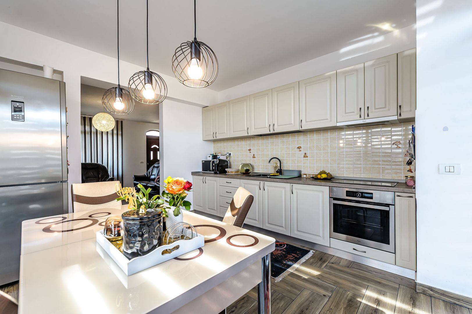 Proprietate VANDUTA! Casa mobilată și utilată. Westfield, Arad. - Poză 2