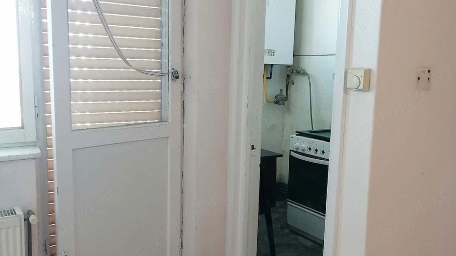 BRASADAS vinde garsoniera la etajul 9 in zona Burdea. - Poză 4