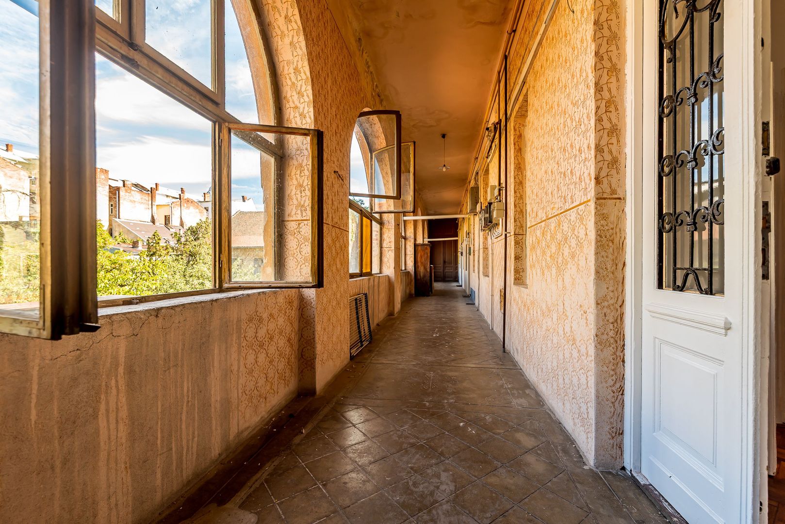 Apartament spațios cu 2 camere, situat pe strada Mețianu - Poză 7