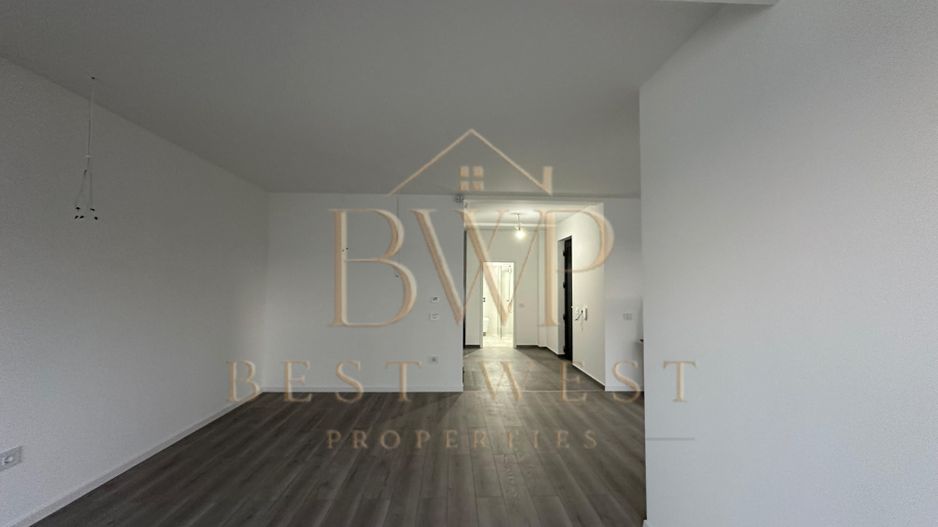 Duplex 1/2, 4 camere, 3 băi, la strada principală Mosnita Veche - Poză 2