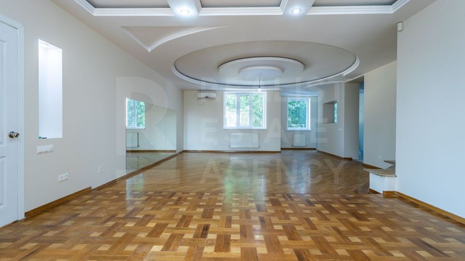 Vânzare, casă, 3 nivele + 8 ari, str. Alexandru Marinescu, Buiucani - Poză 3