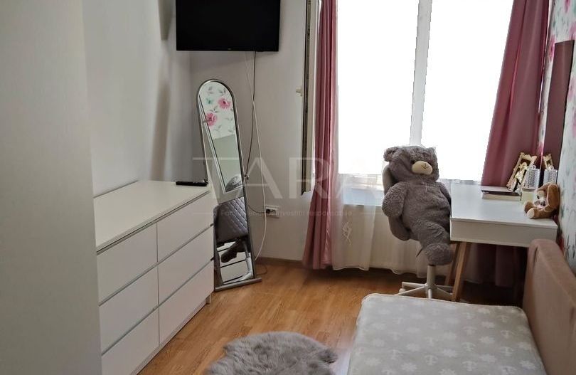 Vanzare apartament decomandat n zona centrala Apahida - Poză 1