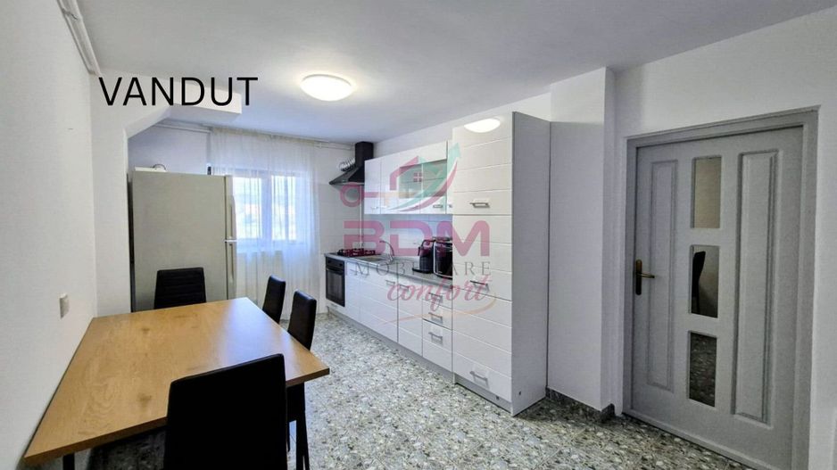 COMISION 0 I Apartament 3 camere | decomandat | etaj intermediar - Poză 1