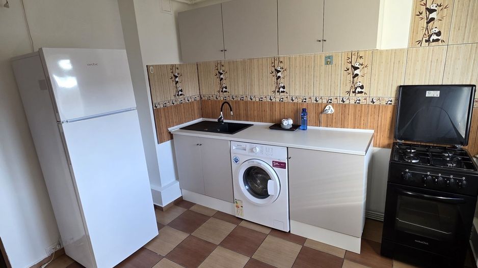 Închiriere apartament cu 2 camere - Poză 5