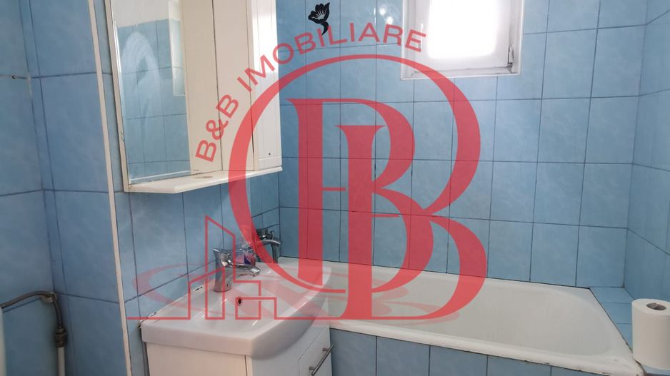 3 camere decomandat la 2 minute de metrou 1 Decembrie 1918 Ozana Titan - Poză 10