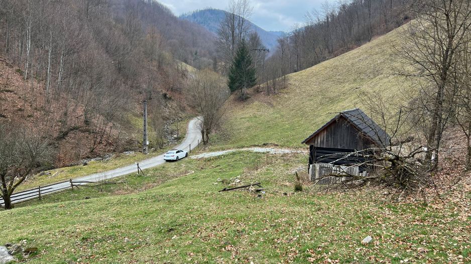 Teren intravilan 1.28ha Remeti–perfect pensiune/cabane, zonă turistica - Poză 2