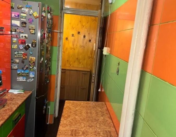 Apartament spatios cu trei camere, Brancoveanu, 80.000€ negociabil - Poză 9