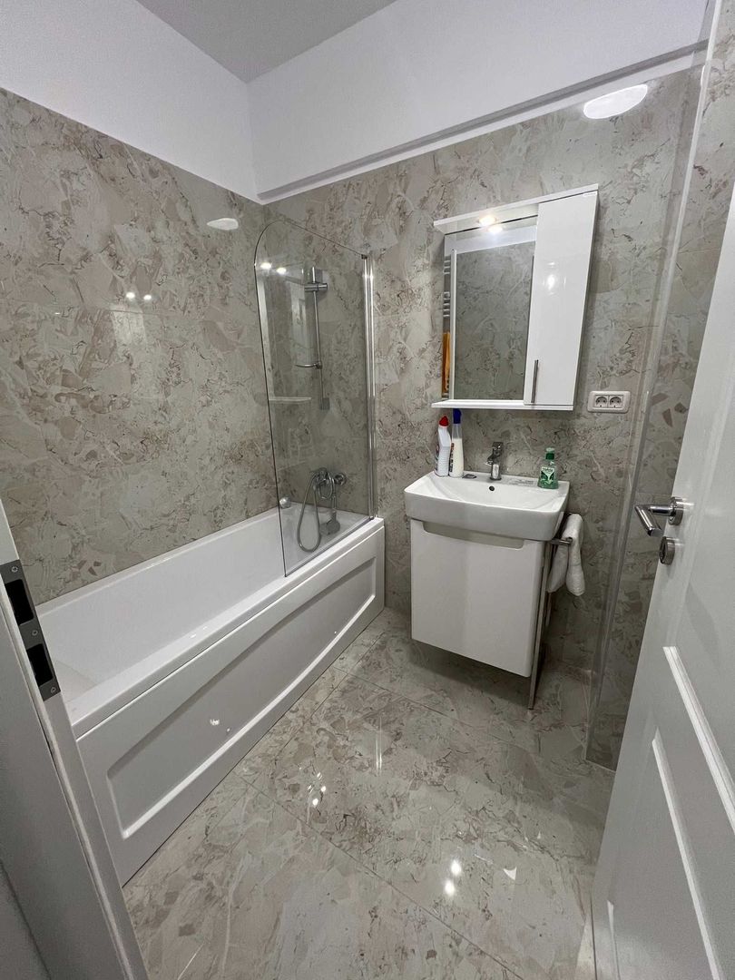 2 cam. Central Adress Residence | Loc parcare subsol 1  | Liberty Mall - Poză 7