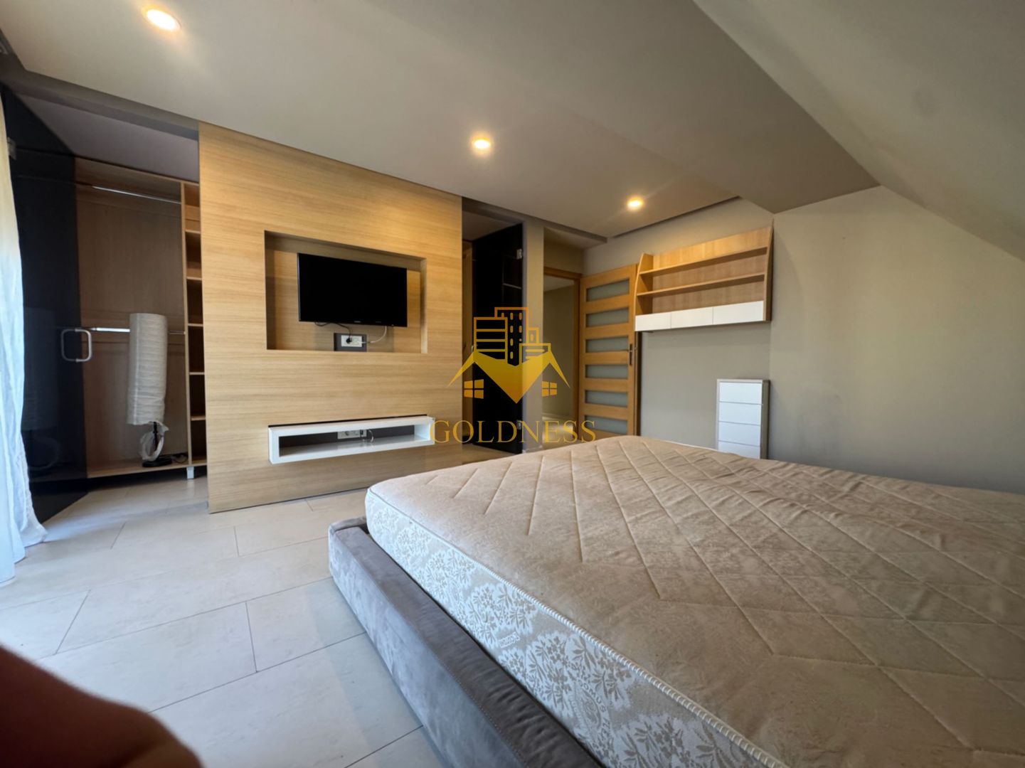 Penthouse, 3 camere, modern, parcare Manastur zona Campului, Mehedinti - Poză 3