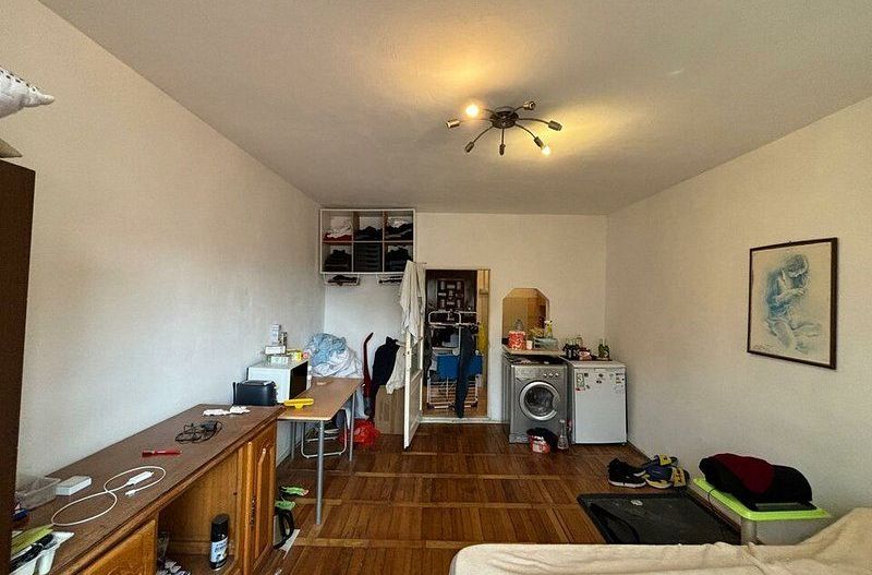 Garsoniera de vanzare  pe strada golescu 12 - Poză 3