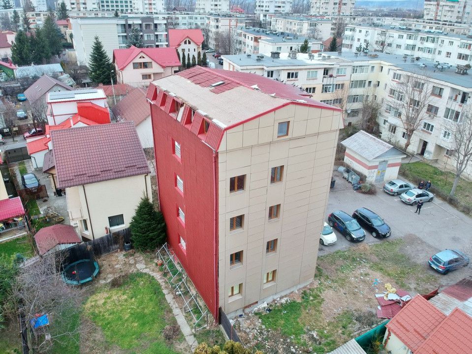 Vanzare Bloc nefinisat, P+3+M, Popa Sapca - Poză 2