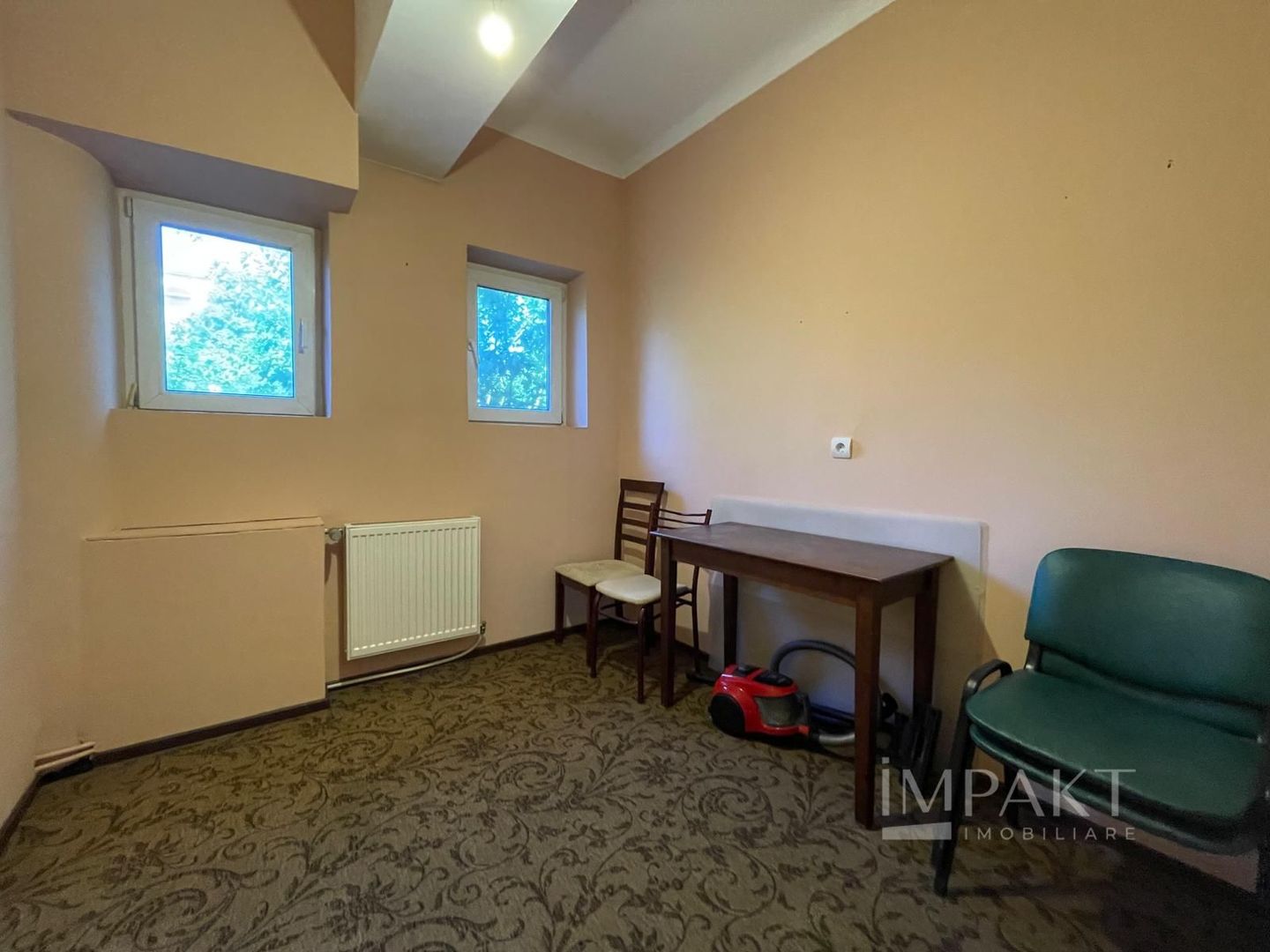 Birou sau locuință! 3 camere decomandate, zona semicentrala! - Poză 5