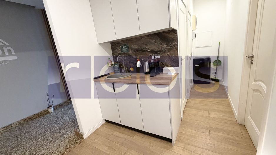 VILA ULTRACENTRALA | INVESTITIE STABILA CU CHIRIASI | PIATA VICTORIEI - Poză 6