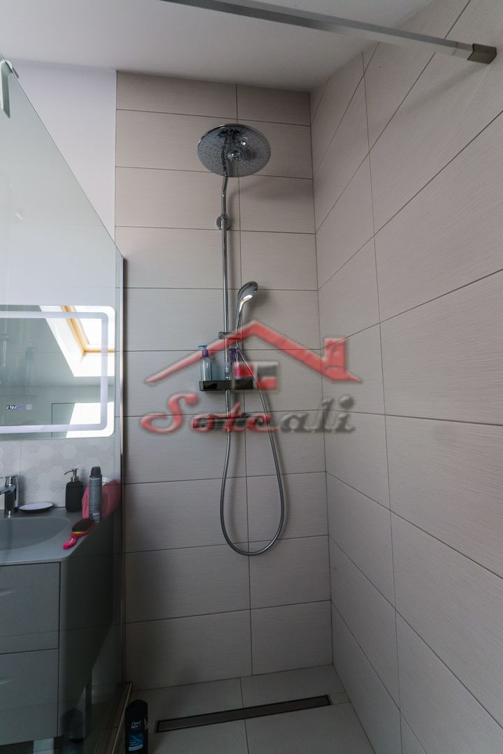 VILĂ MODERNĂ DE LUX CU PISCINĂ, FOTOVOLTAICE ȘI FOIȘOR – BREAZA - Poză 34