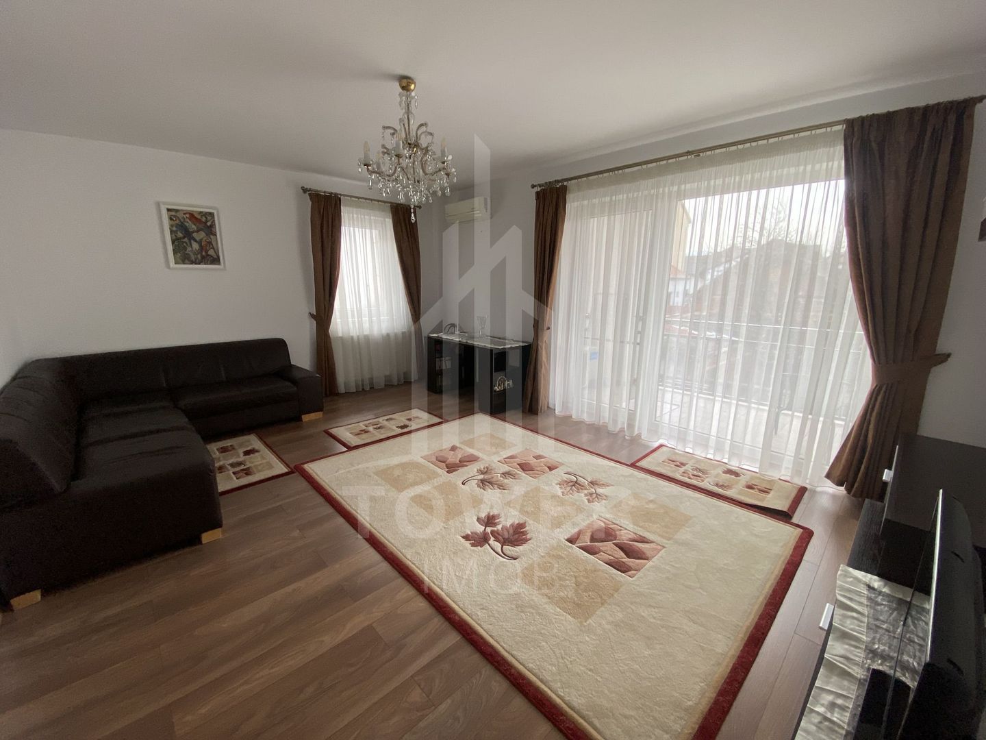 Apartament spațios de 2 camere la vilă – Confort și intimitate lângă Sub Arini - Poză 5