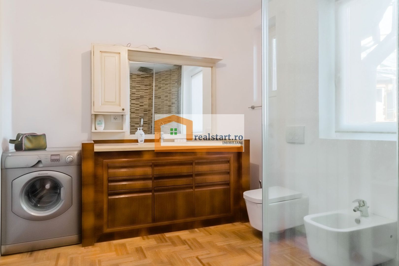 Centrul Vechi, rezidenta, aparthotel, cabinet, birou sau mixt - Poză 33