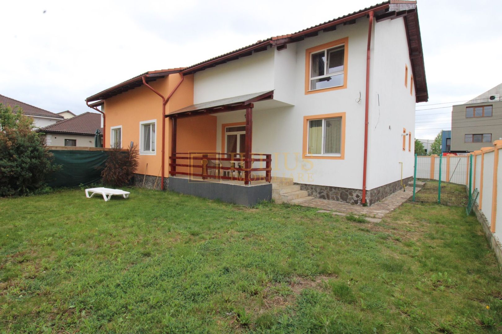Duplex spațios – Dumbrăvița, cu garaj, bucatarie inchisa - Poză 2