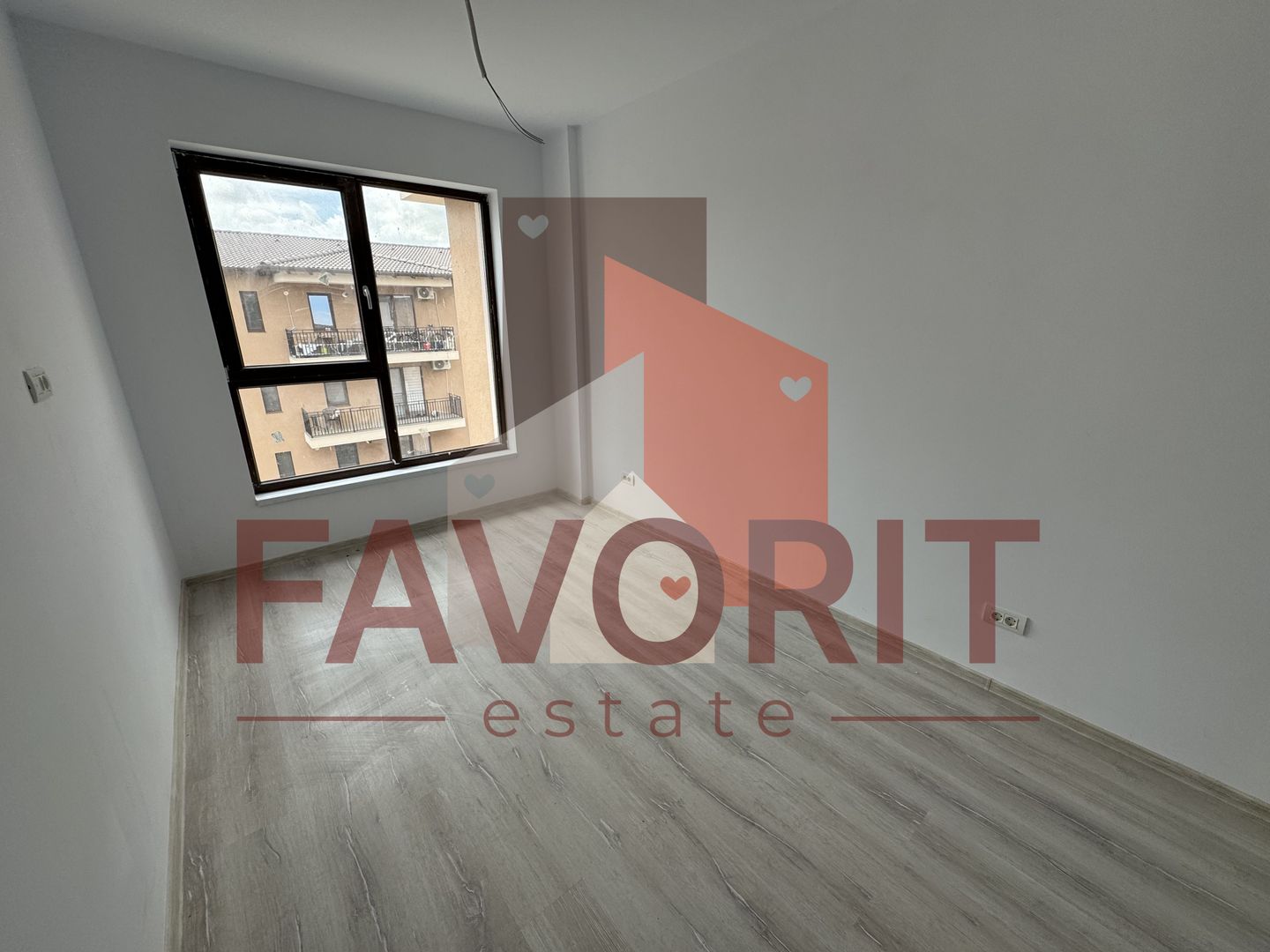 Bloc nou. Cu Lift. Poziție excelentă - Poză 3